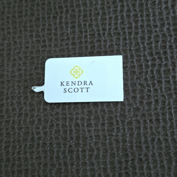 Yellow💛 Rose🌹 By Kendra Scott x Yellowstone🐂 "Dutton" Drop Earrings - NWT - Picture 5 of 16